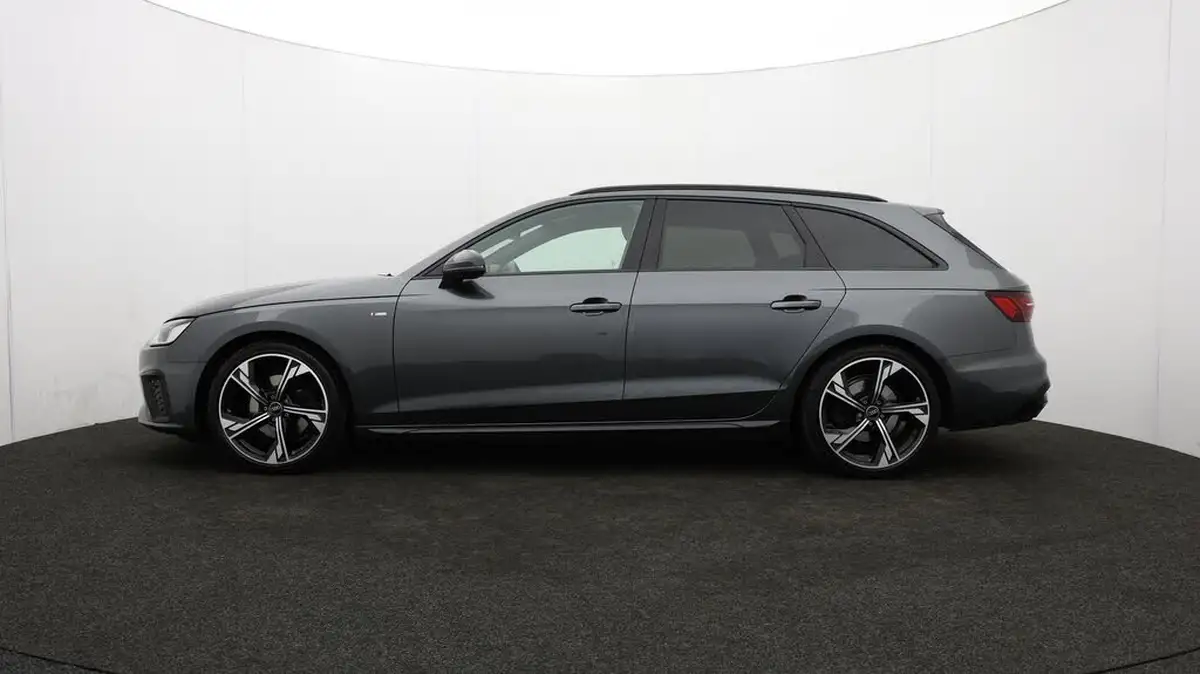 2023-audi-a4-avant-20-35-tdi-black-edition-big-72