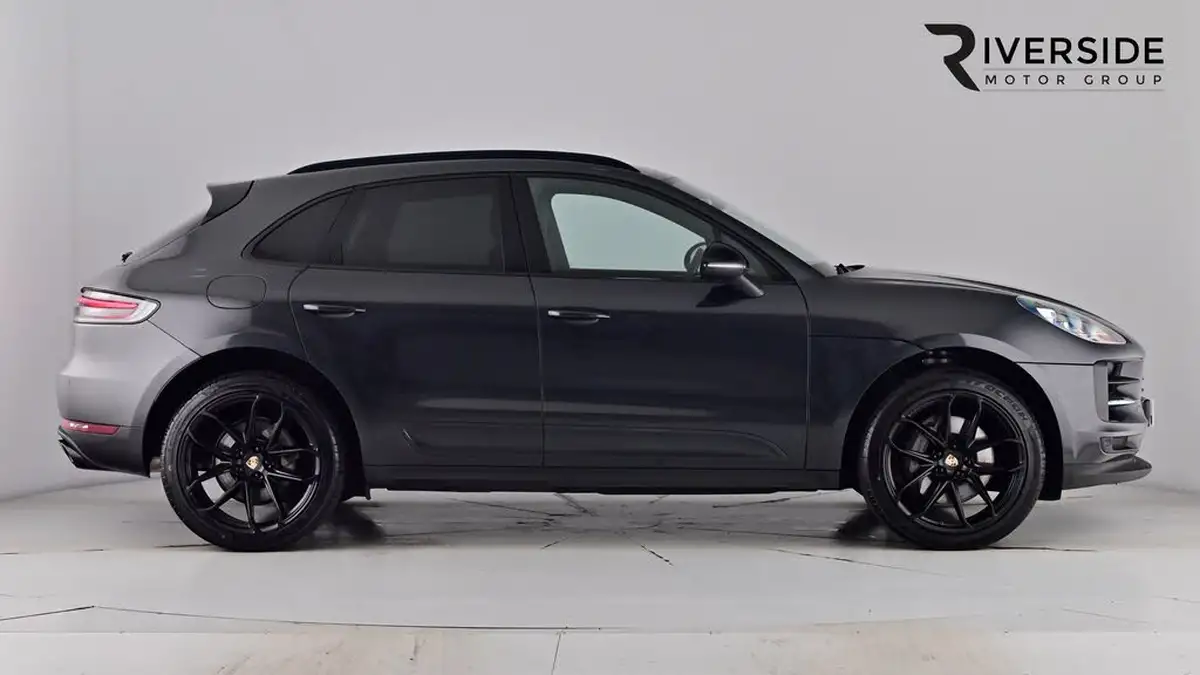 2020-porsche-macan-30-v6-s-big-2