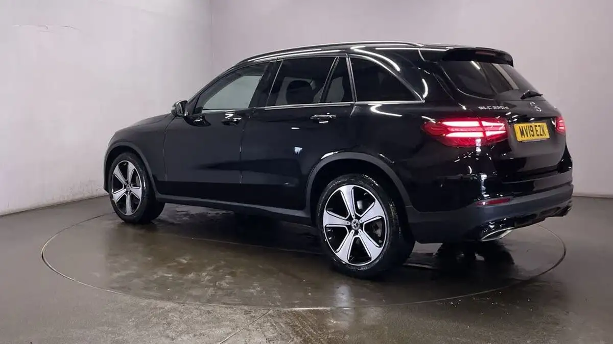2019-mercedes-benz-glc-class-21d-glc220d-urban-edition-big-5