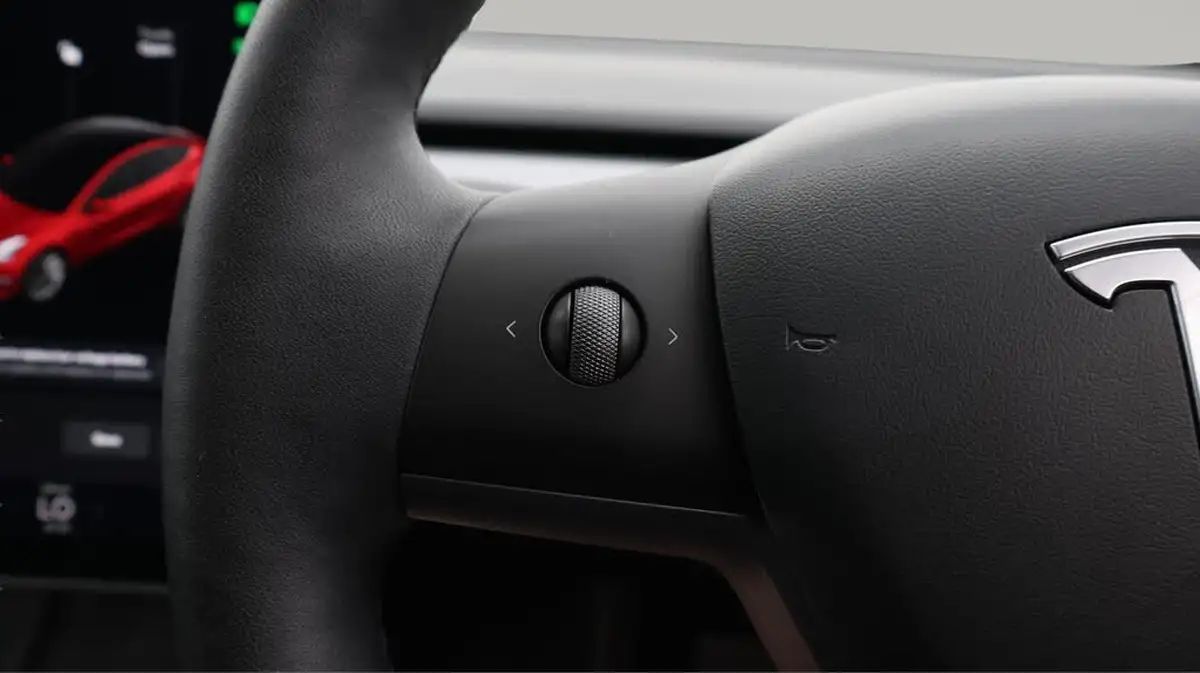 2021-tesla-model-3-e-long-range-4x4-big-24