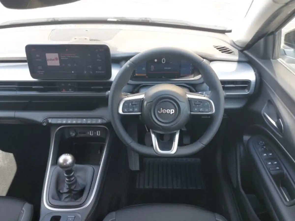 2025-jeep-avenger-12-gse-summit-big-6