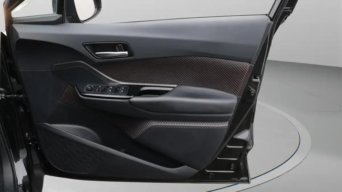 2019-toyota-c-hr-18-vvt-i-excel-big-15