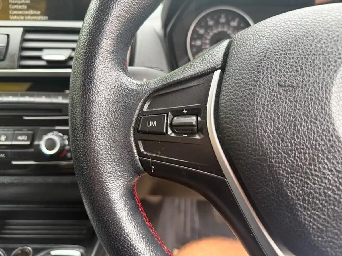 2015-bmw-1-series-15td-116d-sport-116bhp-3d-big-18