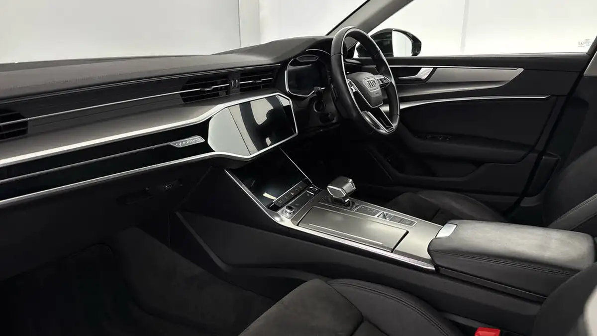 2020-audi-a6-saloon-20-50-tfsi-e-sport-big-8