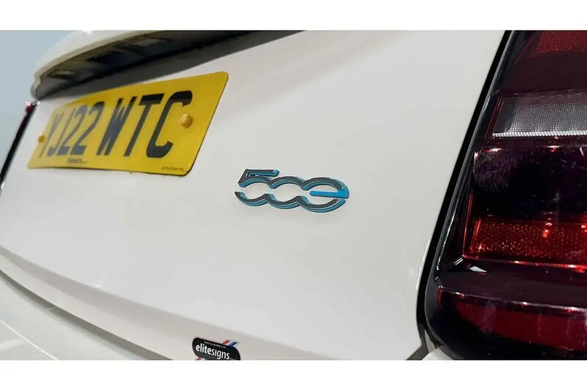 2022-fiat-500-e-icon-117bhp-big-14