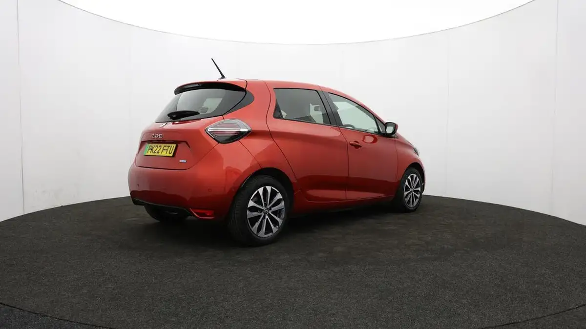 2022-renault-zoe-e-gt-line-big-34