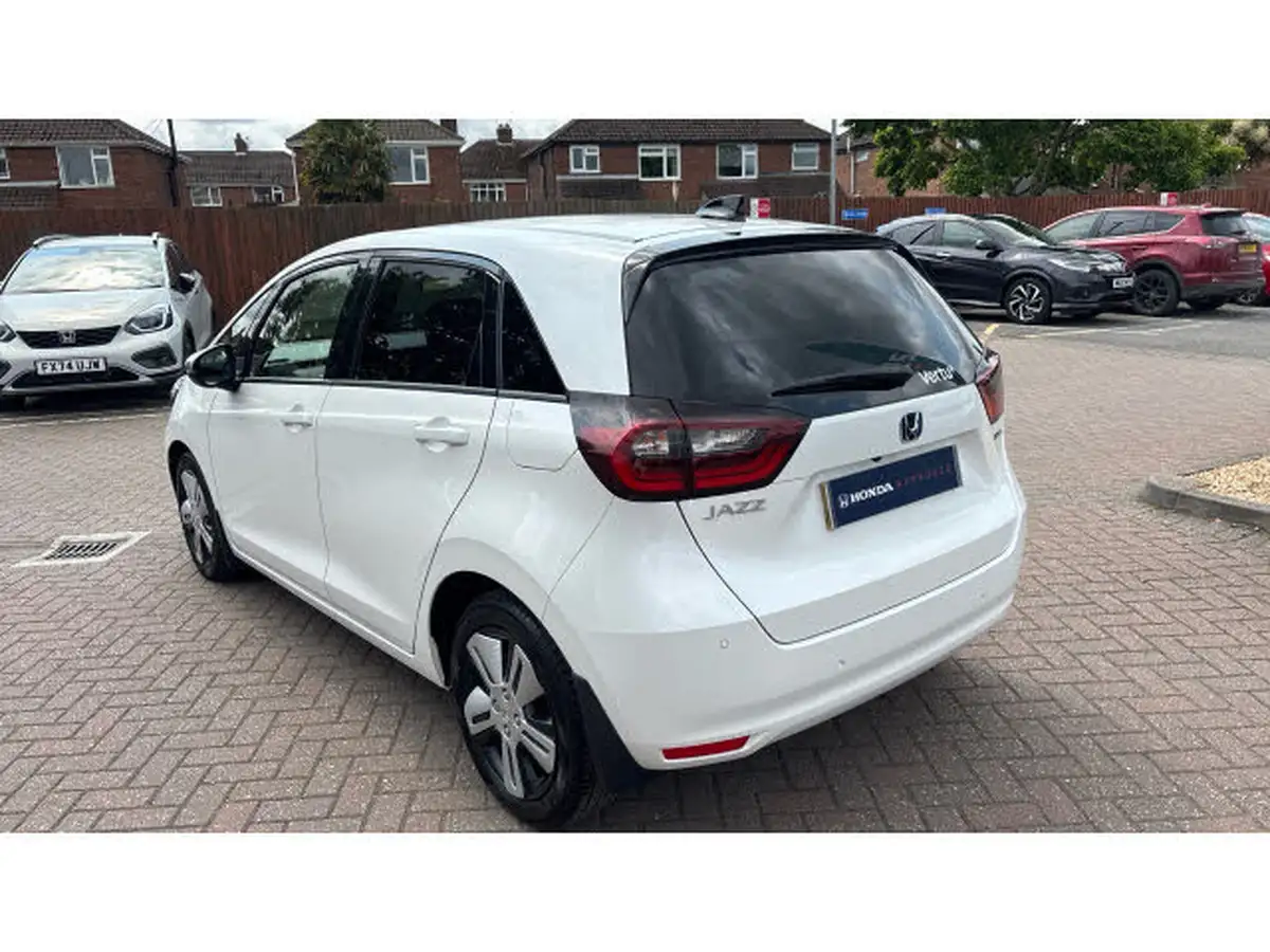2021-honda-jazz-15-i-mmd-ex-107ps-big-15