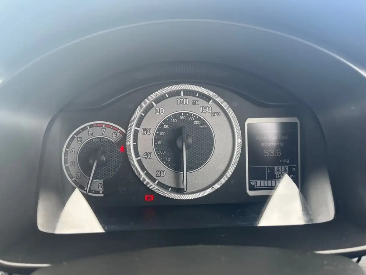 2023-suzuki-ignis-12-dualjet-sz5-big-12