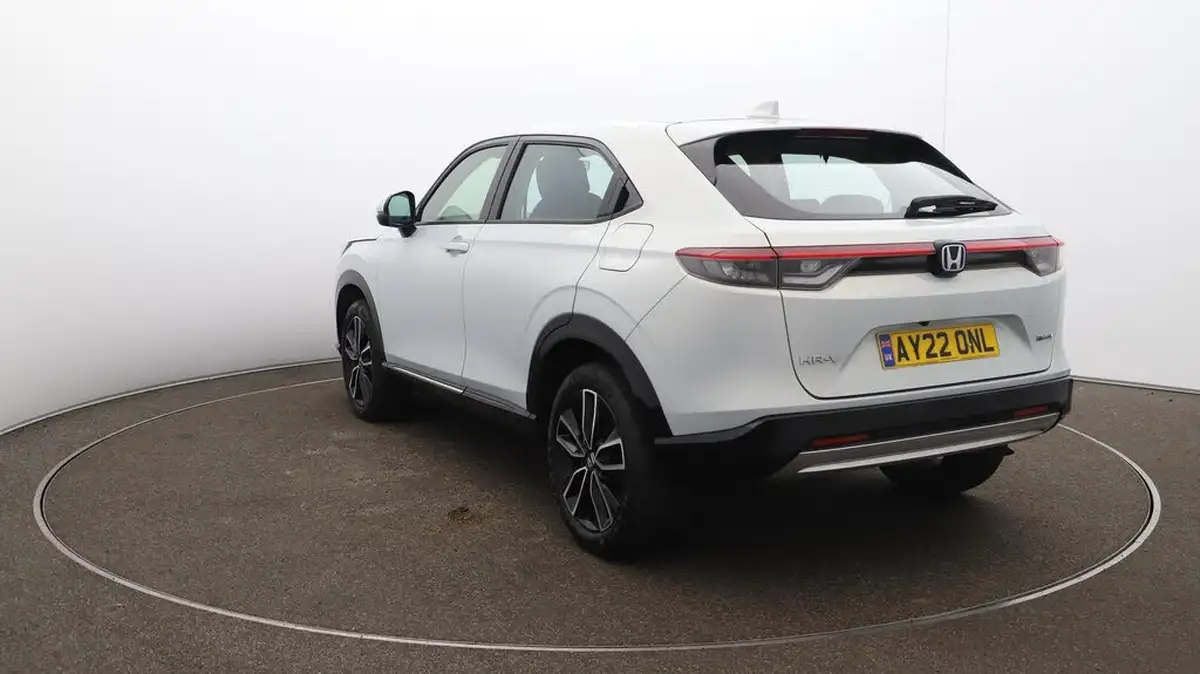 2022-honda-hr-v-15-i-mmd-advance-big-61