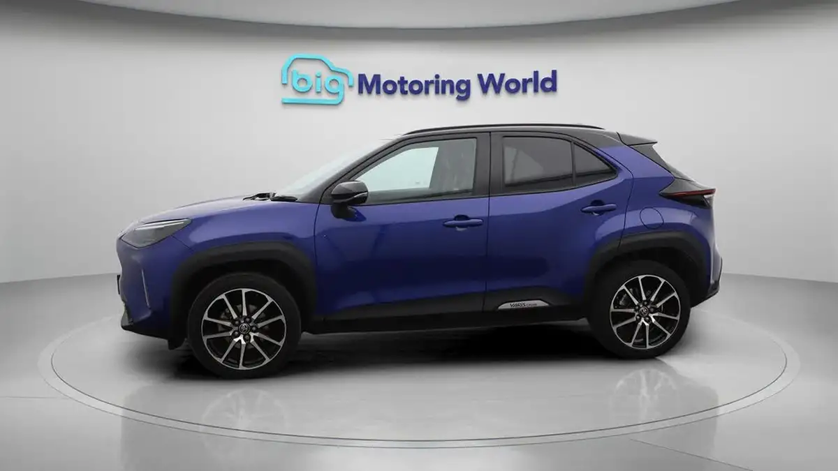 2023-toyota-yaris-cross-15-vvt-i-gr-sport-big-4