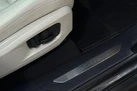 2023-jaguar-f-pace-20-p250-r-dynamic-se-black-small-40