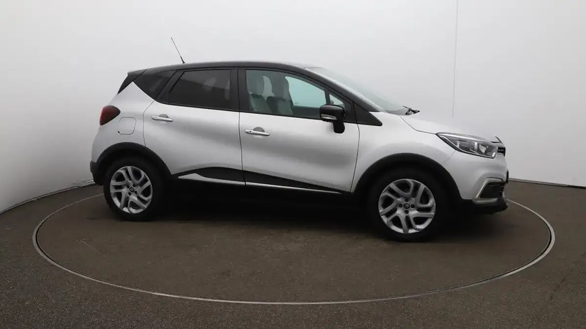 2019-renault-captur-13-tce-iconic-150bhp-ss-edc-auto-big-46