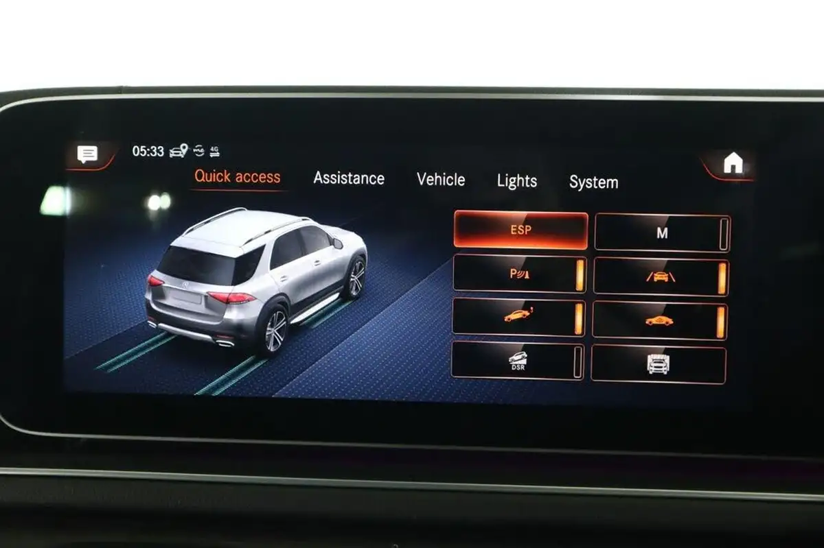 2022-mercedes-benz-gle-class-29d-gle400d-amg-line-premium-big-48