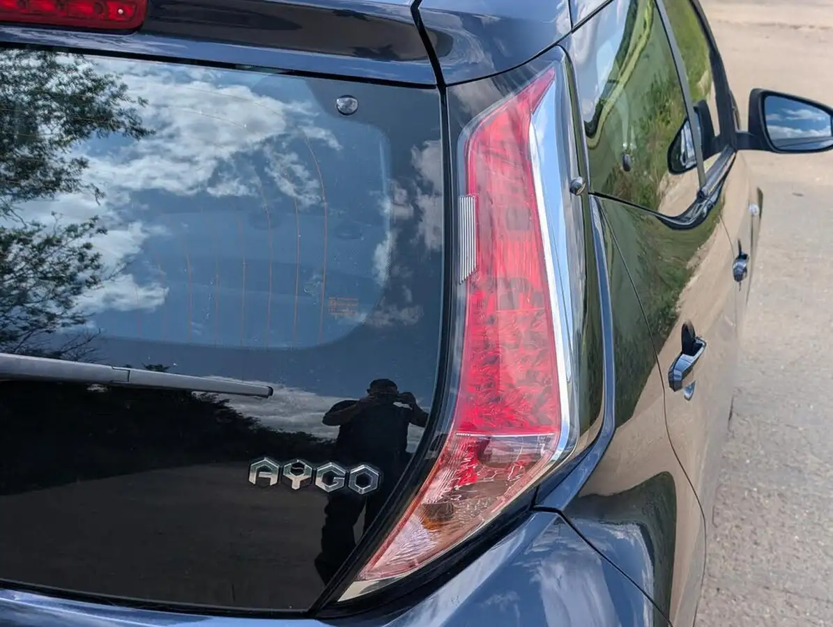 2017-toyota-aygo-10-vvt-i-x-pression-tss-5d-x-shift-big-9