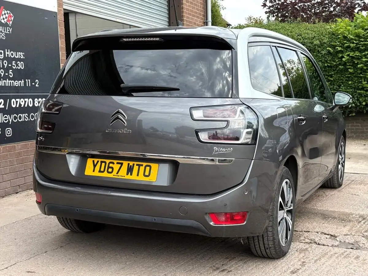 2017-citroen-grand-c4-picasso-16bluehdi-flair-big-73