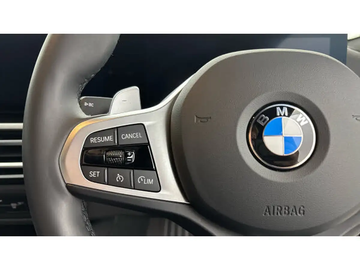 2024-bmw-2-series-20-230i-m-sport-big-16