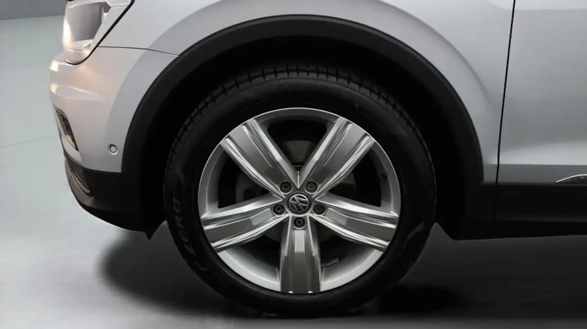 2020-volkswagen-tiguan-20tdi-match-150ps-dsg-big-18