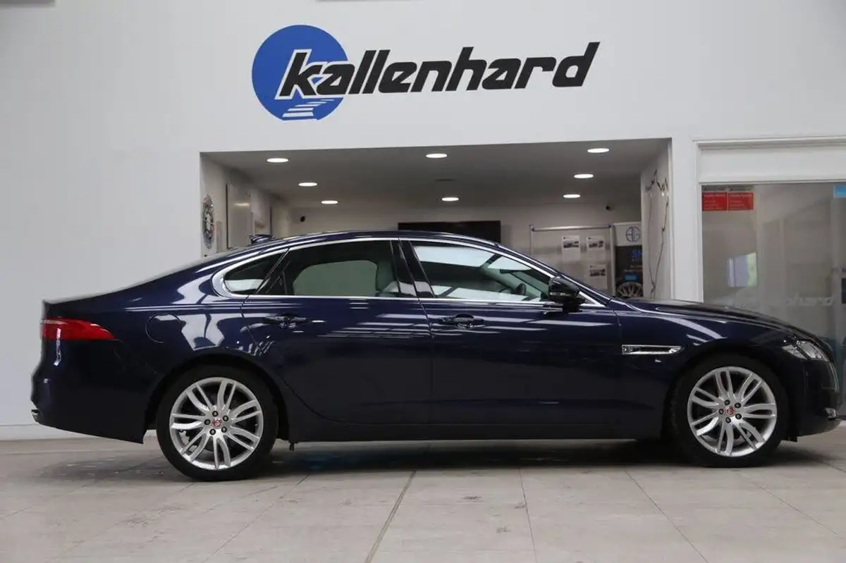 2017-jaguar-xf-20i-portfolio-200ps-saloon-4d-1999cc-big-12