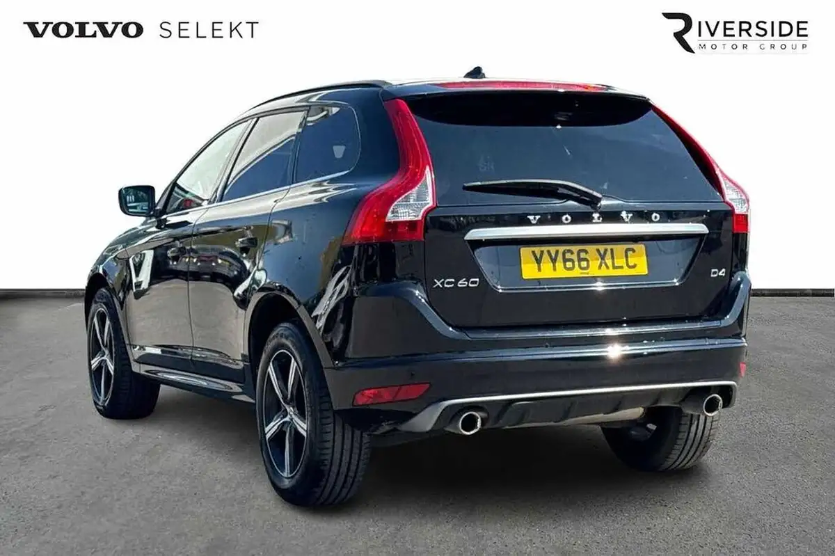 2016-volvo-xc60-20td-d4-r-design-nav-geartronic-big-2