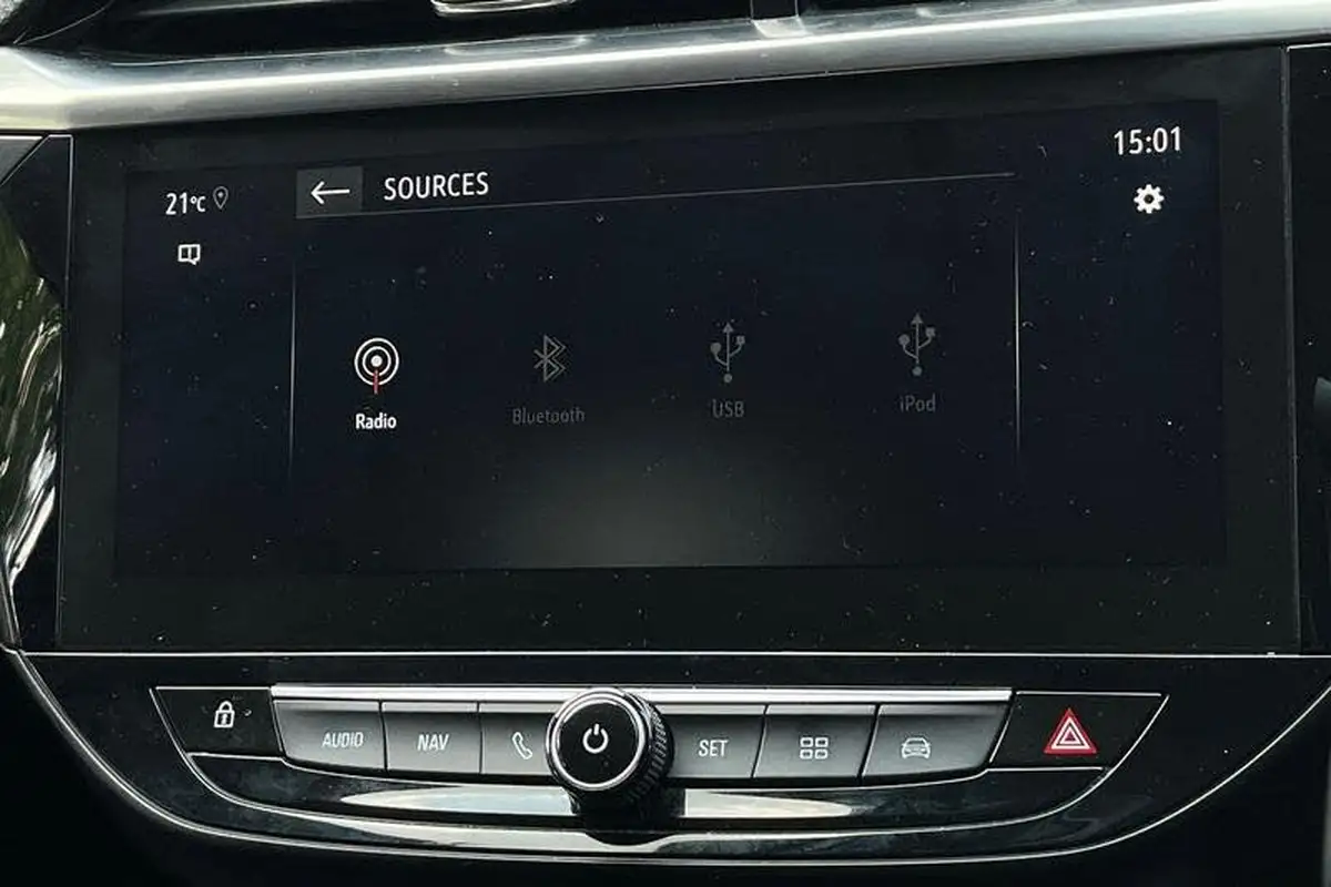 2020-vauxhall-corsa-12-turbo-elite-nav-premium-big-23