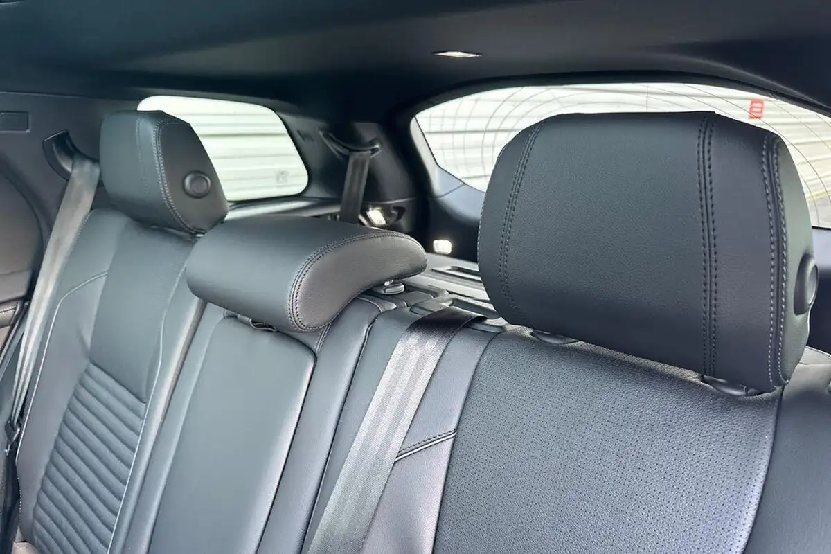 2024-land-rover-discovery-sport-20-d200-dynamic-se-big-22