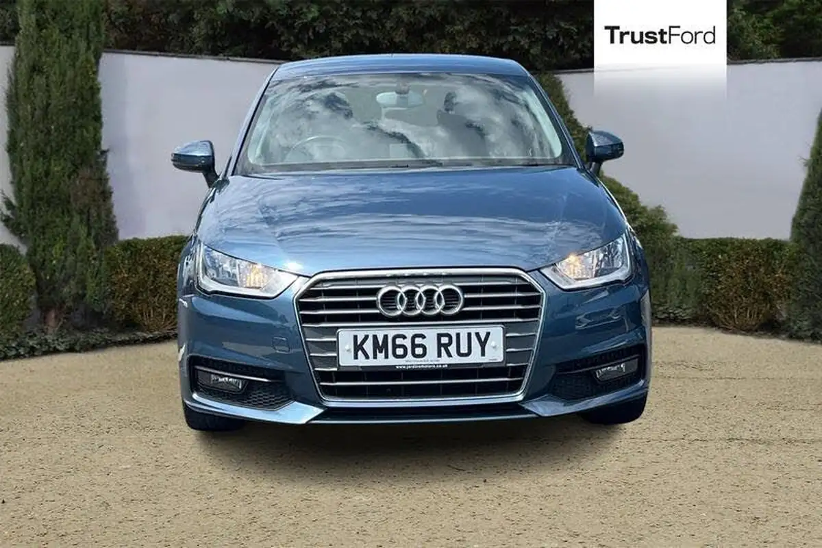 2016-audi-a1-14-tfsi-sportback-5d-big-5