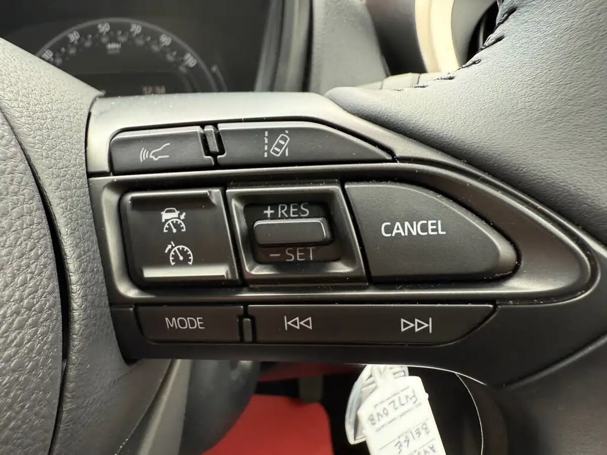 2022-toyota-aygo-x-10-vvt-i-edge-cvt-big-25