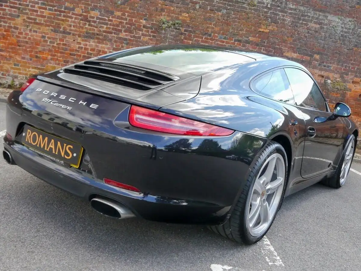 2013-porsche-911-34-carrera-coupe-pdk-big-17