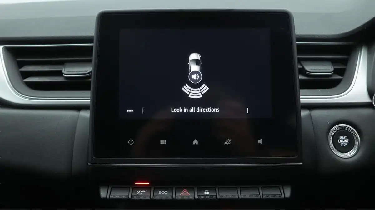 2020-renault-captur-15dci-iconic-95bhp-big-24