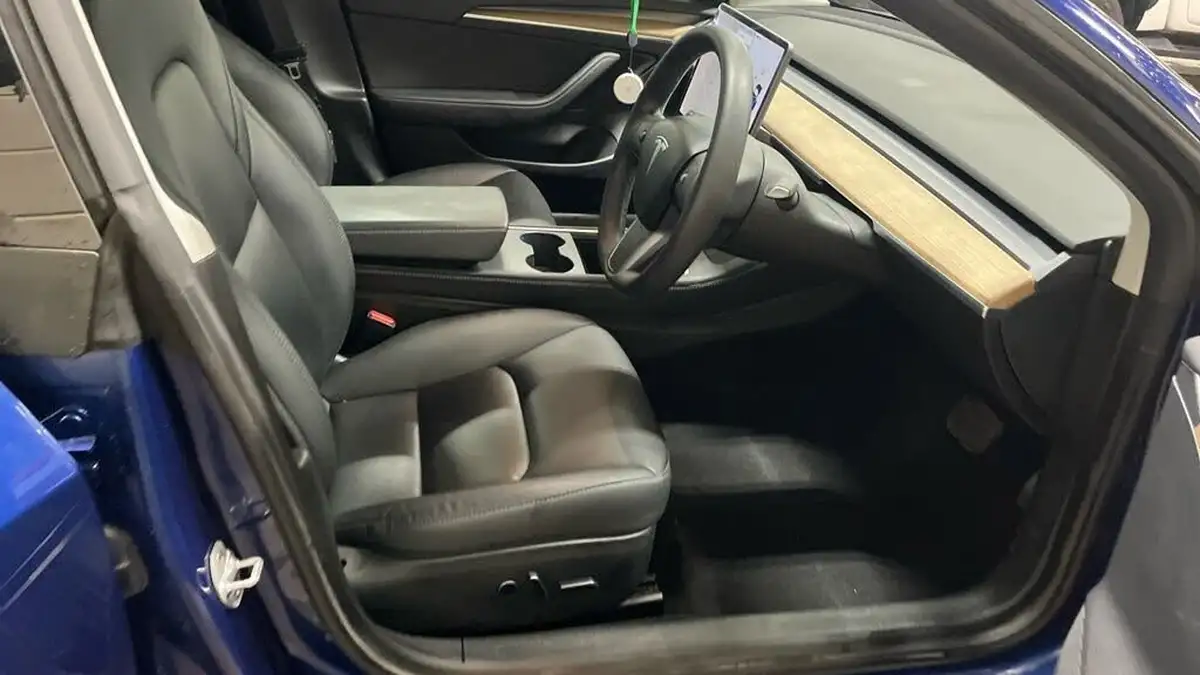 2021-tesla-model-3-e-standard-plus-big-1