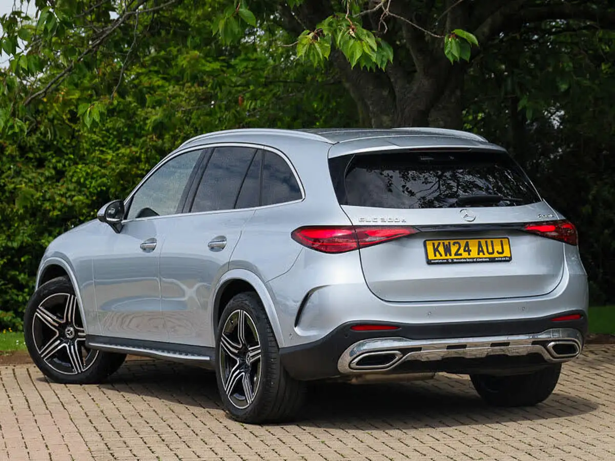2024-mercedes-benz-glc-class-20d-glc300d-amg-line-premium-269ps-suv-5d-1993cc-big-1