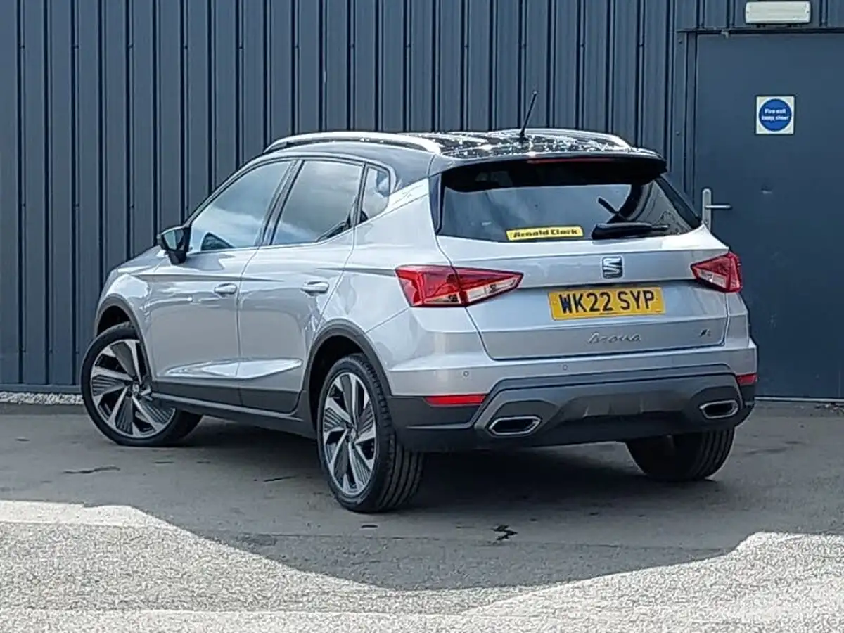 2022-seat-arona-10-tsi-fr-sport-dsg-big-1