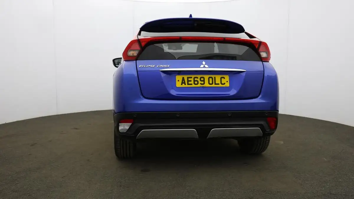 2019-mitsubishi-eclipse-cross-15-exceed-big-70