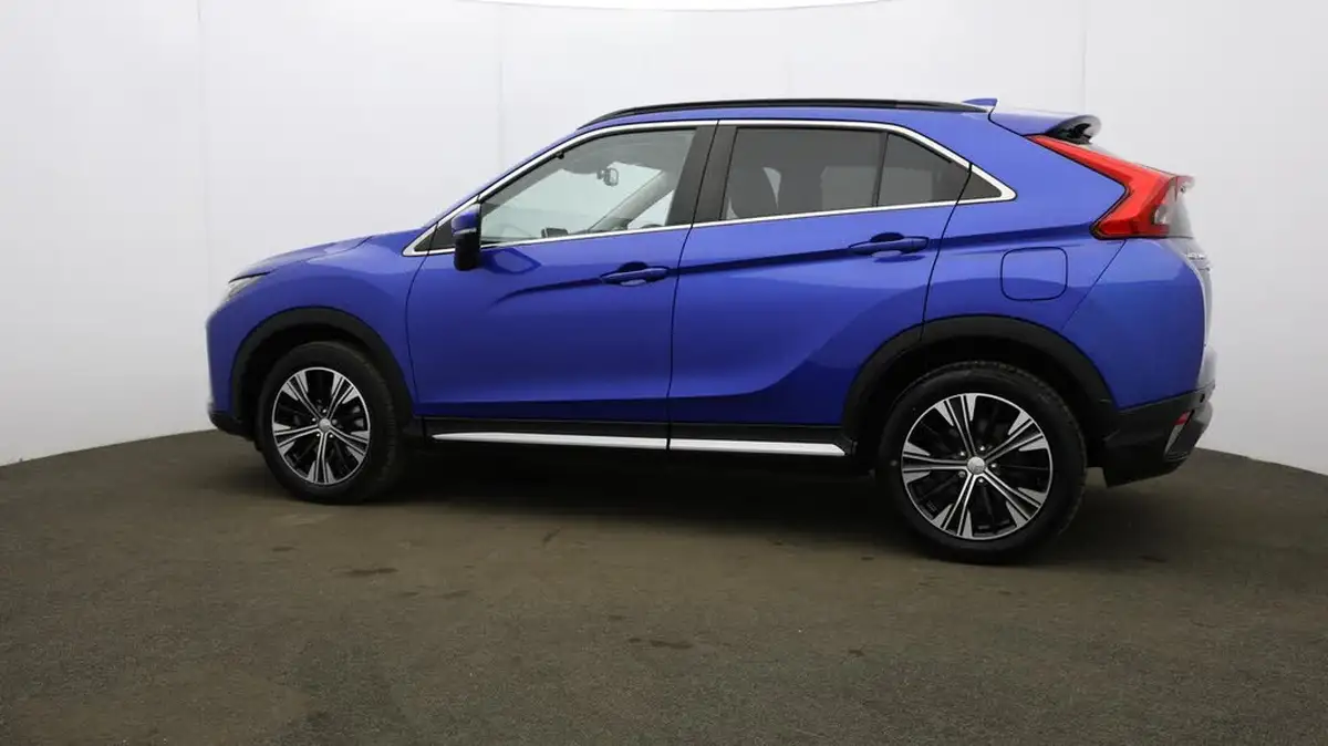 2019-mitsubishi-eclipse-cross-15-exceed-big-42