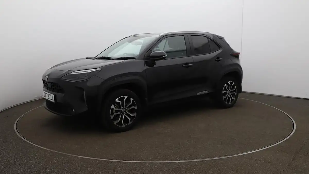 2022-toyota-yaris-cross-15-vvt-i-design-big-68