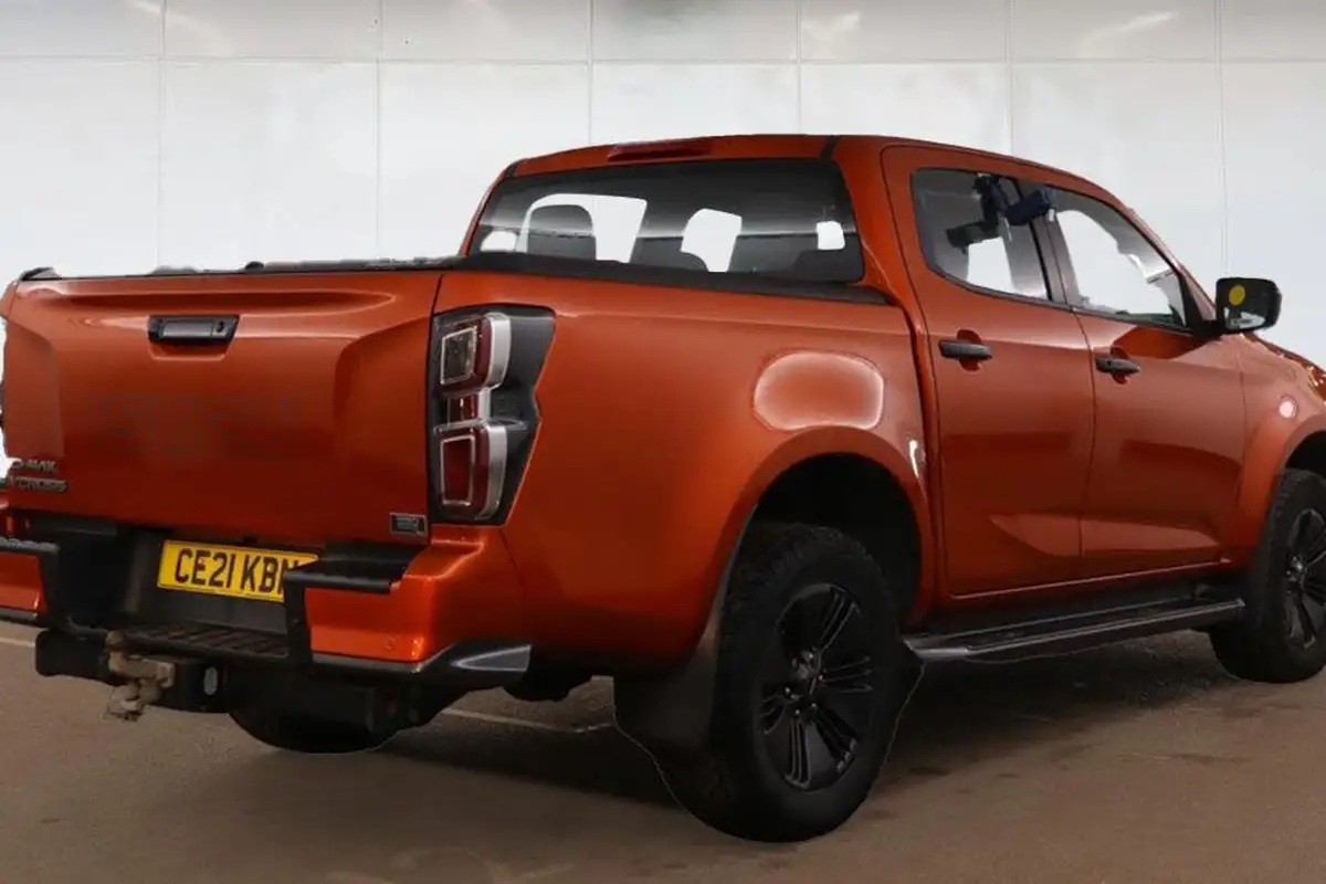2021-isuzu-d-max-19td-v-cross-auto-big-2