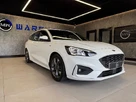 2019-ford-focus-15t-st-line-estate-small-9