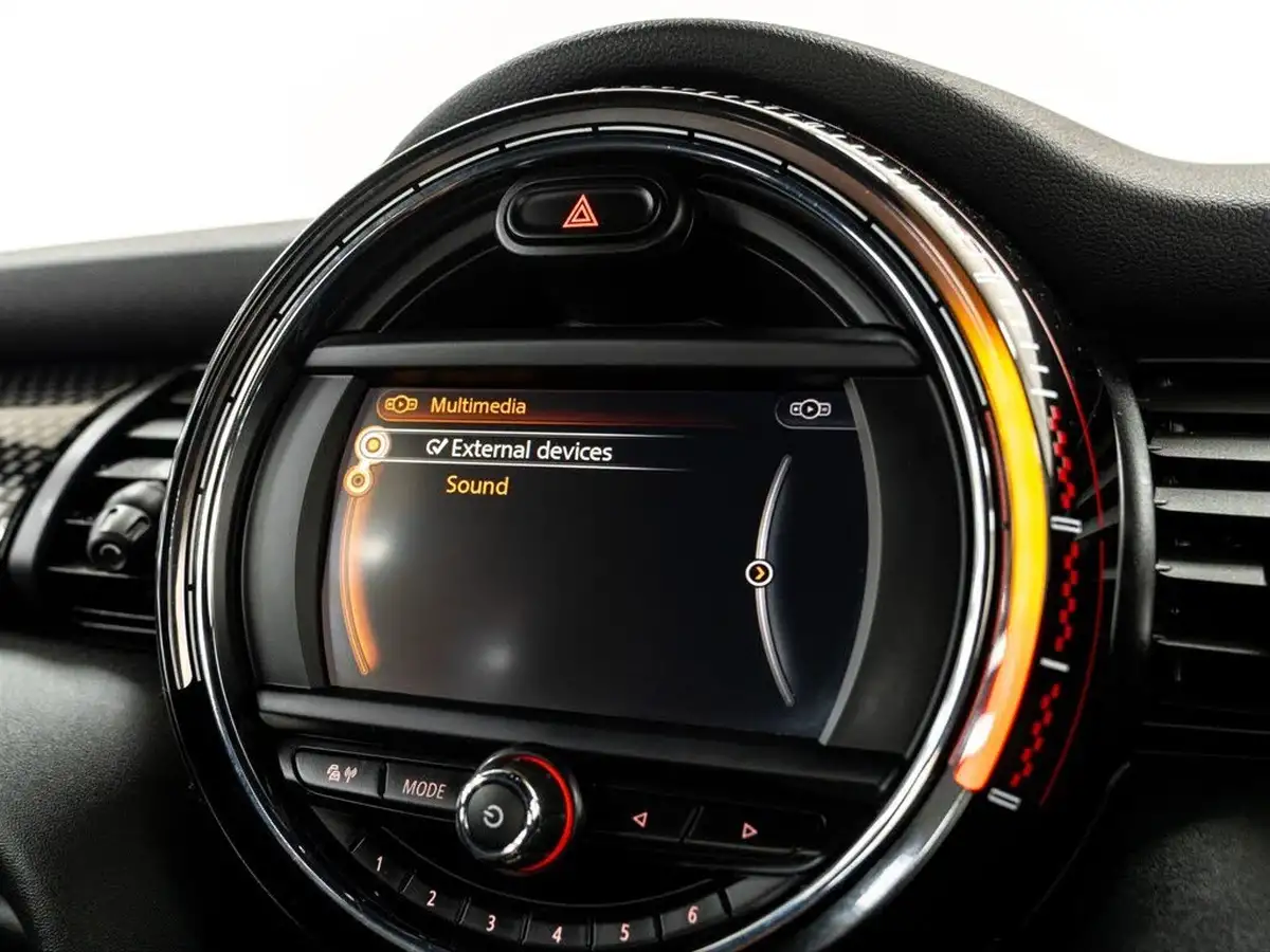 2016-mini-cooper-20-cooper-jcw-big-39