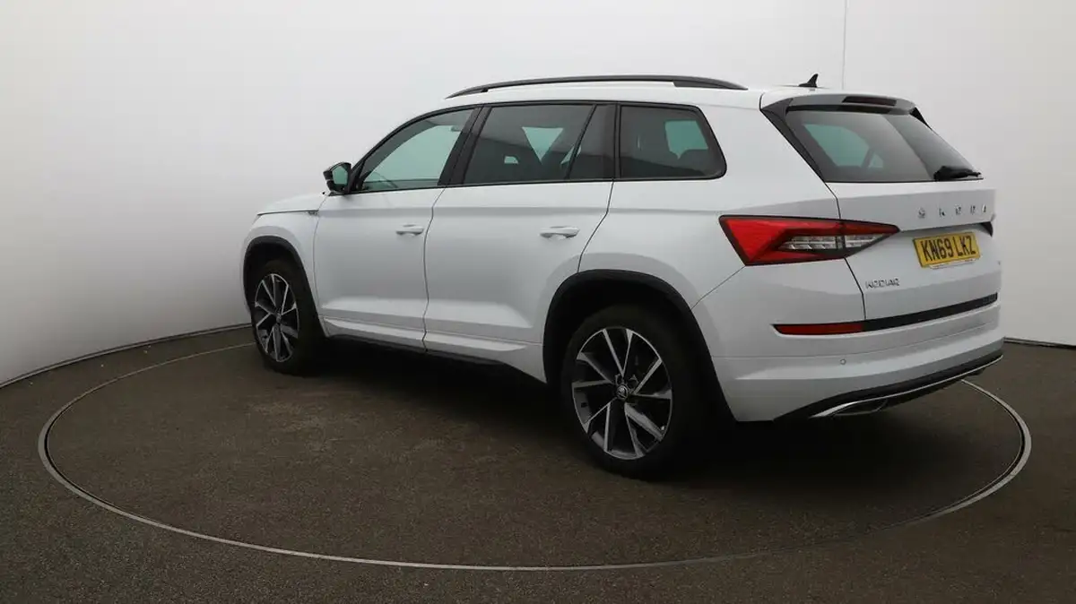 2019-skoda-kodiaq-20-tsi-sportline-190ps-seats-big-5