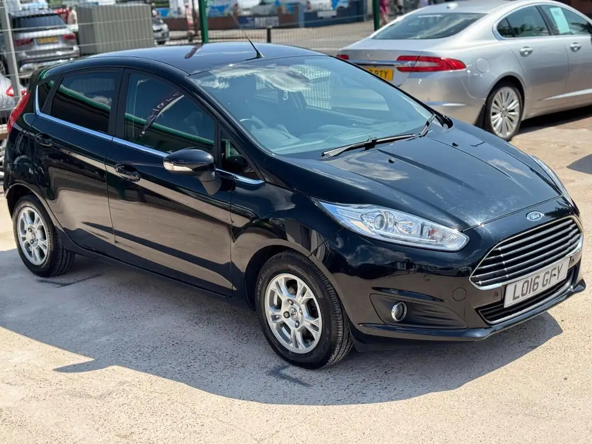 2016-ford-fiesta-15tdci-titanium-econetic-5d-big-13