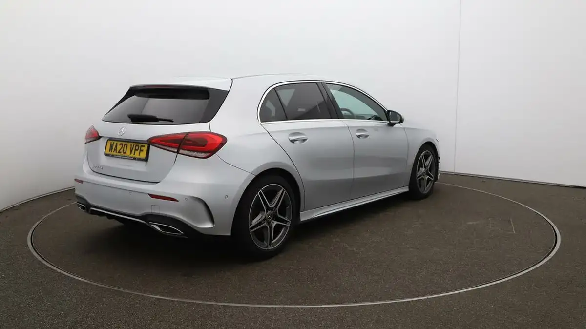 2020-mercedes-benz-a-class-20d-a200d-amg-line-executive-hatchback-5d-big-53