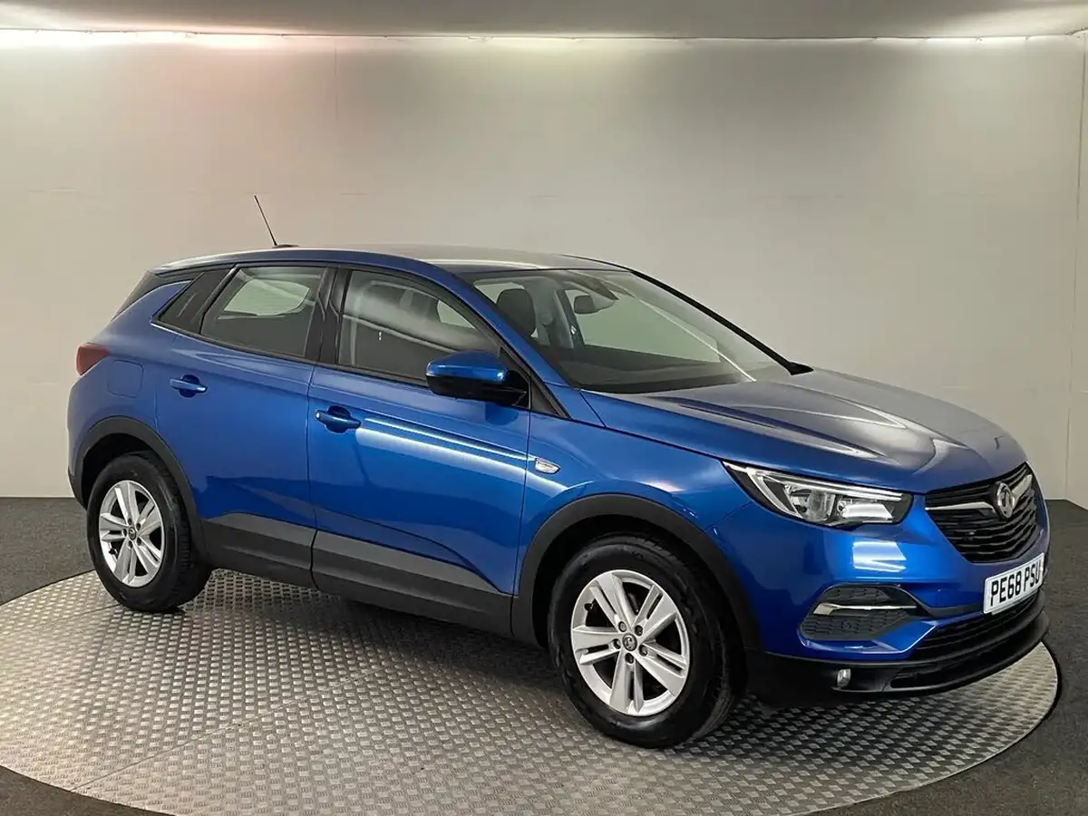 2018-vauxhall-grandland-x-12-se-130ps-big-1