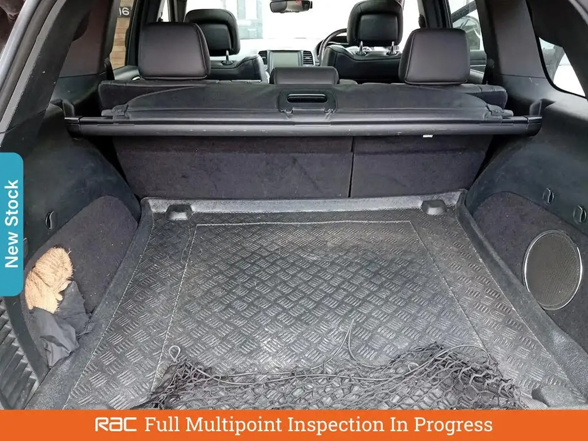 2016-jeep-grand-cherokee-30crd-summit-big-6