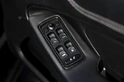 2013-aston-martin-vanquish-59-small-64