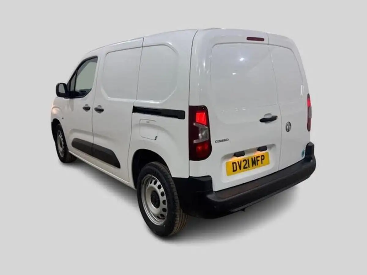 2021-vauxhall-combo-15cdti-dynamic-2300-100pseu6dt-l2h1-panel-big-6