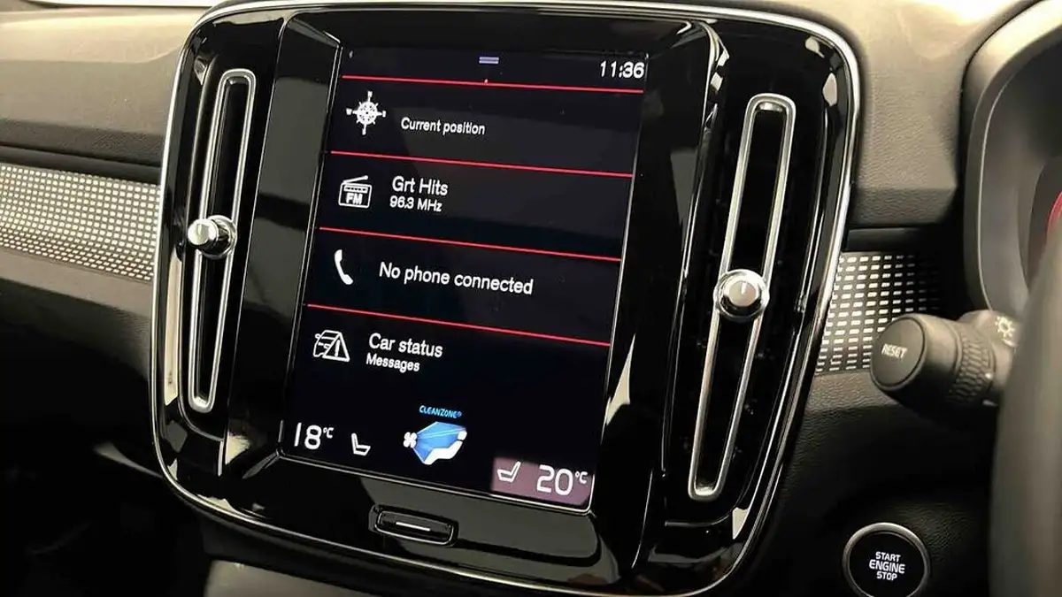 2022-volvo-xc40-15-t3-r-design-auto-big-41