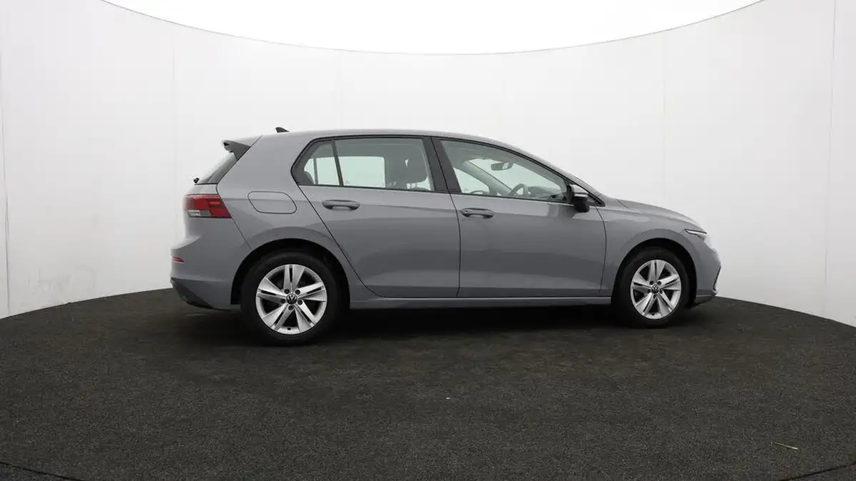 2020-volkswagen-golf-15-tsi-life-150ps-hatchback-big-38