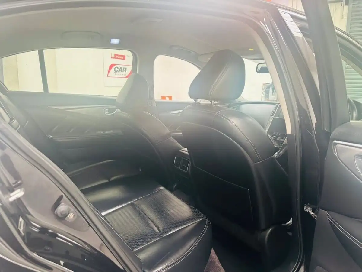 2015-infiniti-q50-22td-sport-170ps-auto-big-20