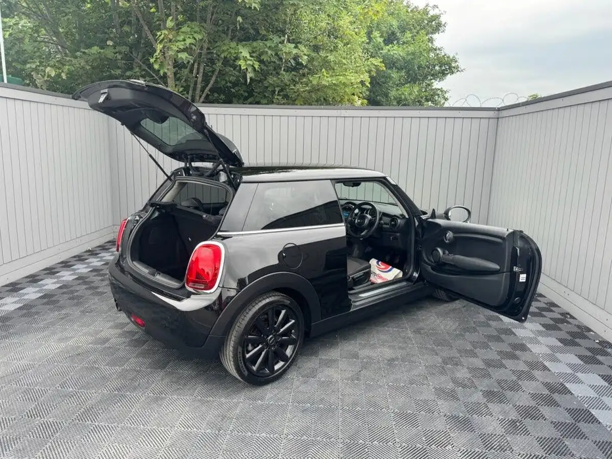 2018-mini-cooper-15-cooper-classic-ss-hatchback-3d-big-30