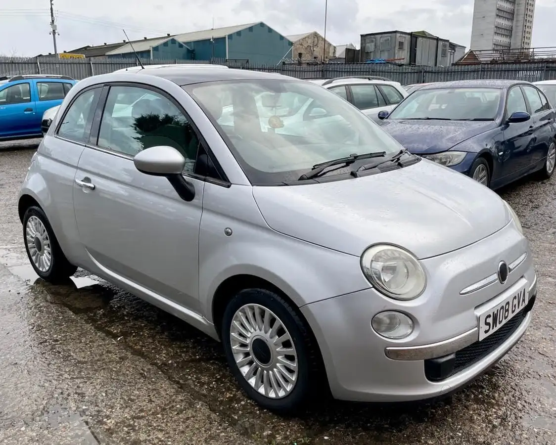 2008-fiat-500-14-lounge-big-0